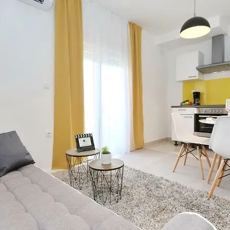 Tija Exclusive Apartamento *