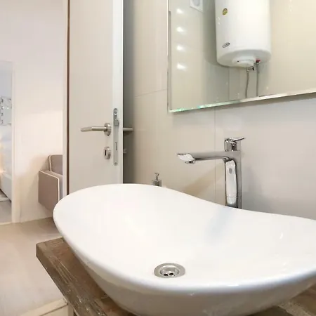 Apartamento Tija Exclusive *