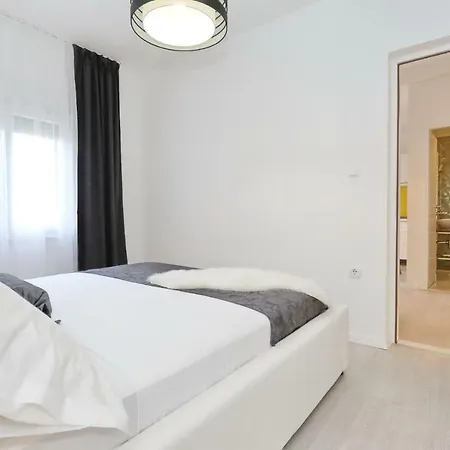 Apartamento Tija Exclusive *