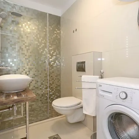 Tija Exclusive Apartamento *